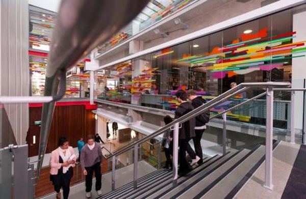 马来西亚思特雅大学毕业好找工作吗?真实就业数据曝光